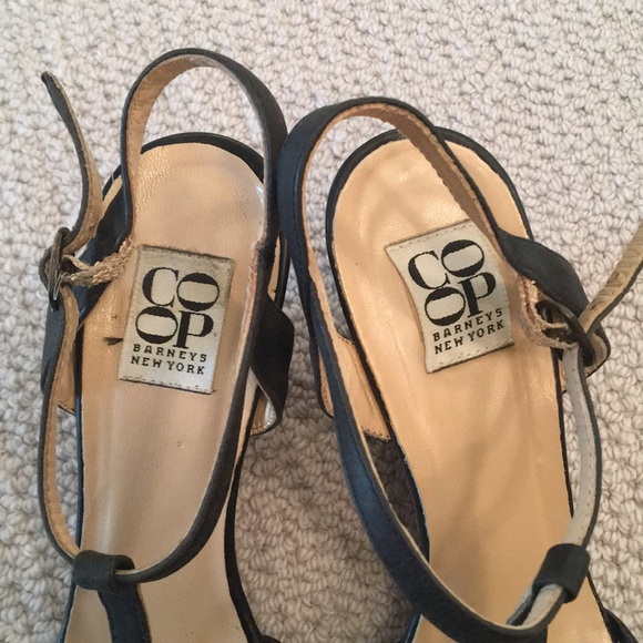 EUC Barney’s CO-OP black woven wedge sandals - Picture 5 of 8